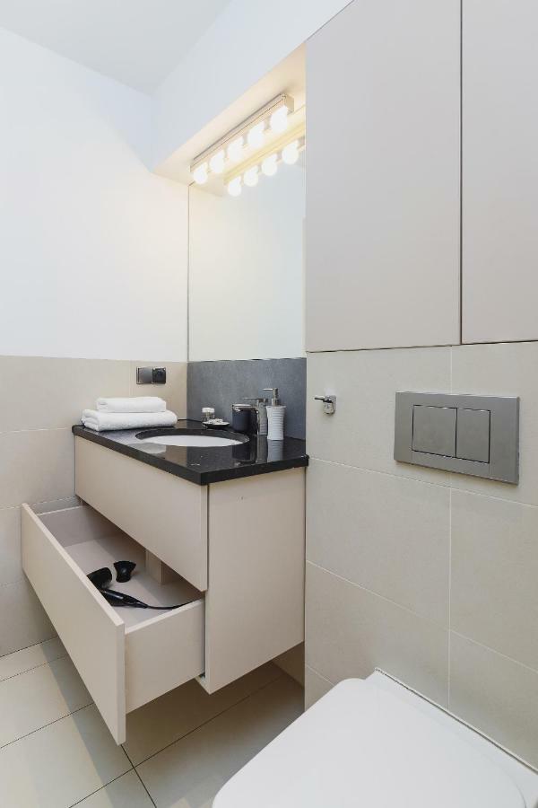 Apartments Cracow Miodowa By Renters 크라쿠프 외부 사진
