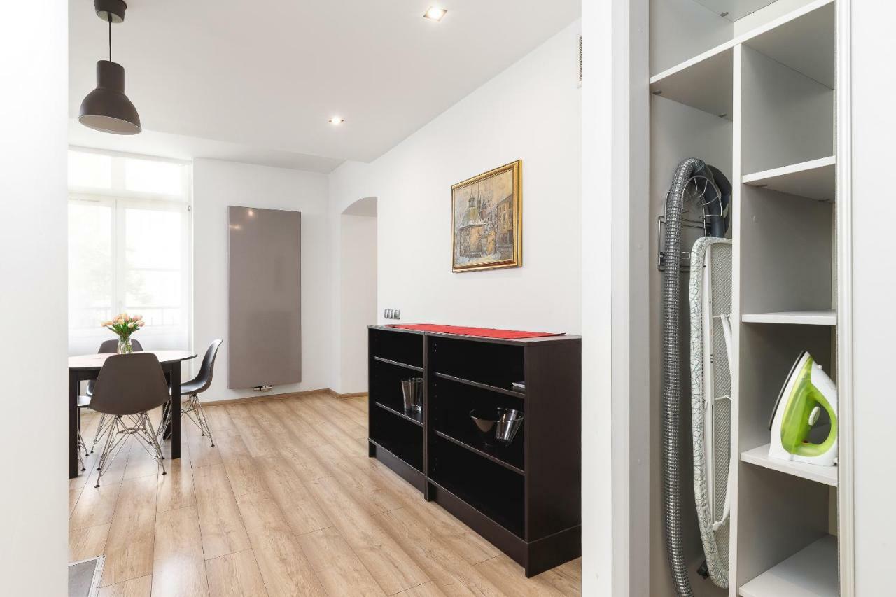 Apartments Cracow Miodowa By Renters 크라쿠프 외부 사진